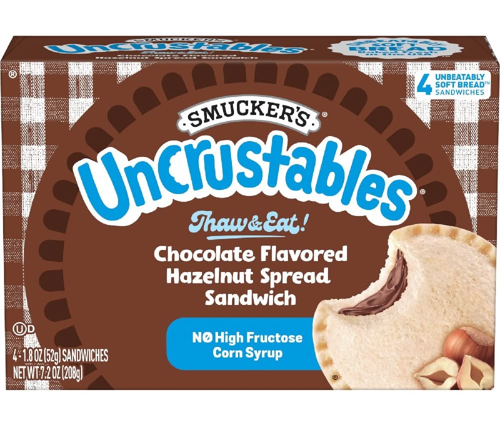 Smuckers Chocolate Flavored Hazelnut Spread Sandwich 4 ct